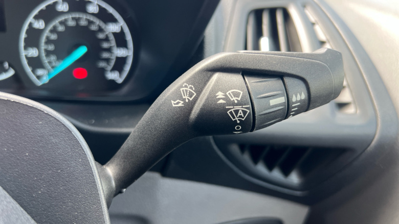 Ford Transit Connect 240 L1 Diesel 1.5 EcoBlue 100ps Limited Van